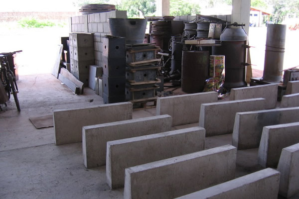 Artefatos de concreto produzidos com entulho reciclado